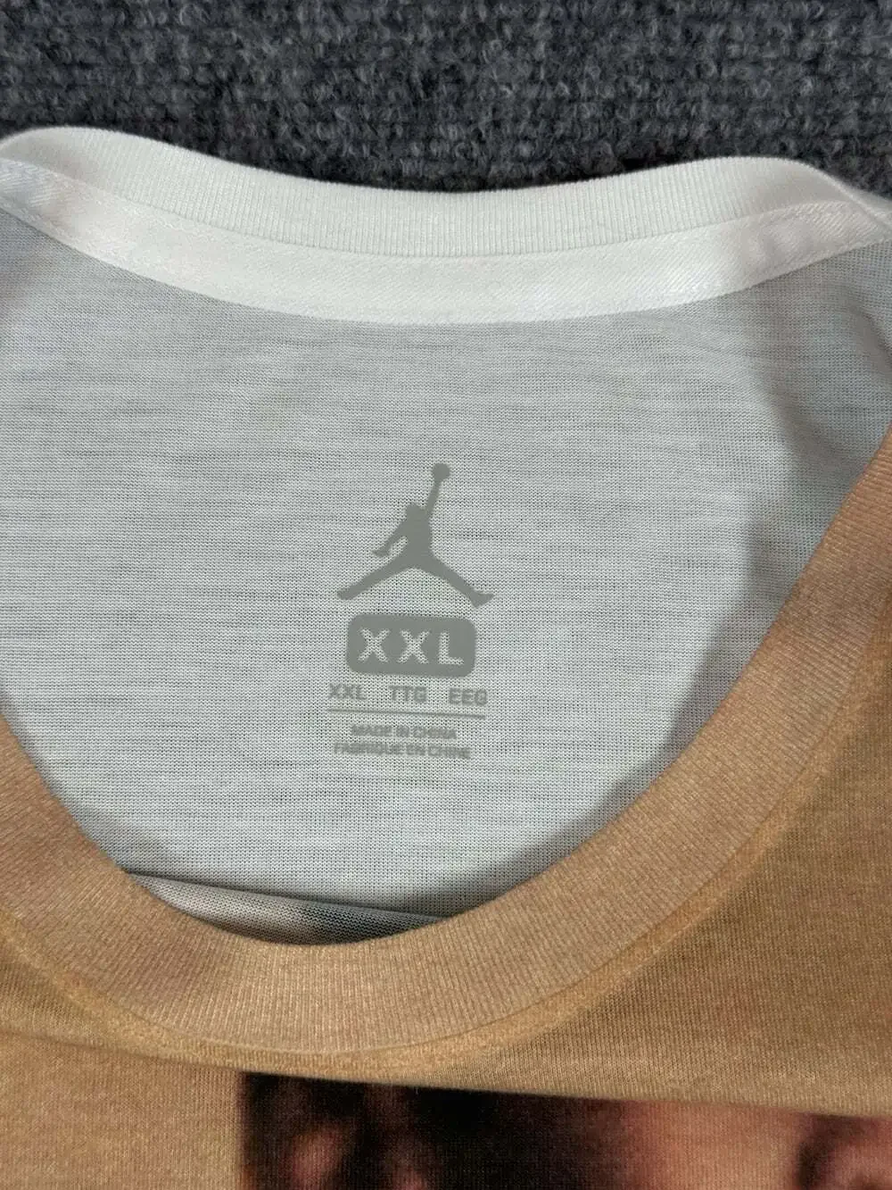 Jordan NBA Basketball Graphic All-Over Print Shirt White/Tan Size XXL